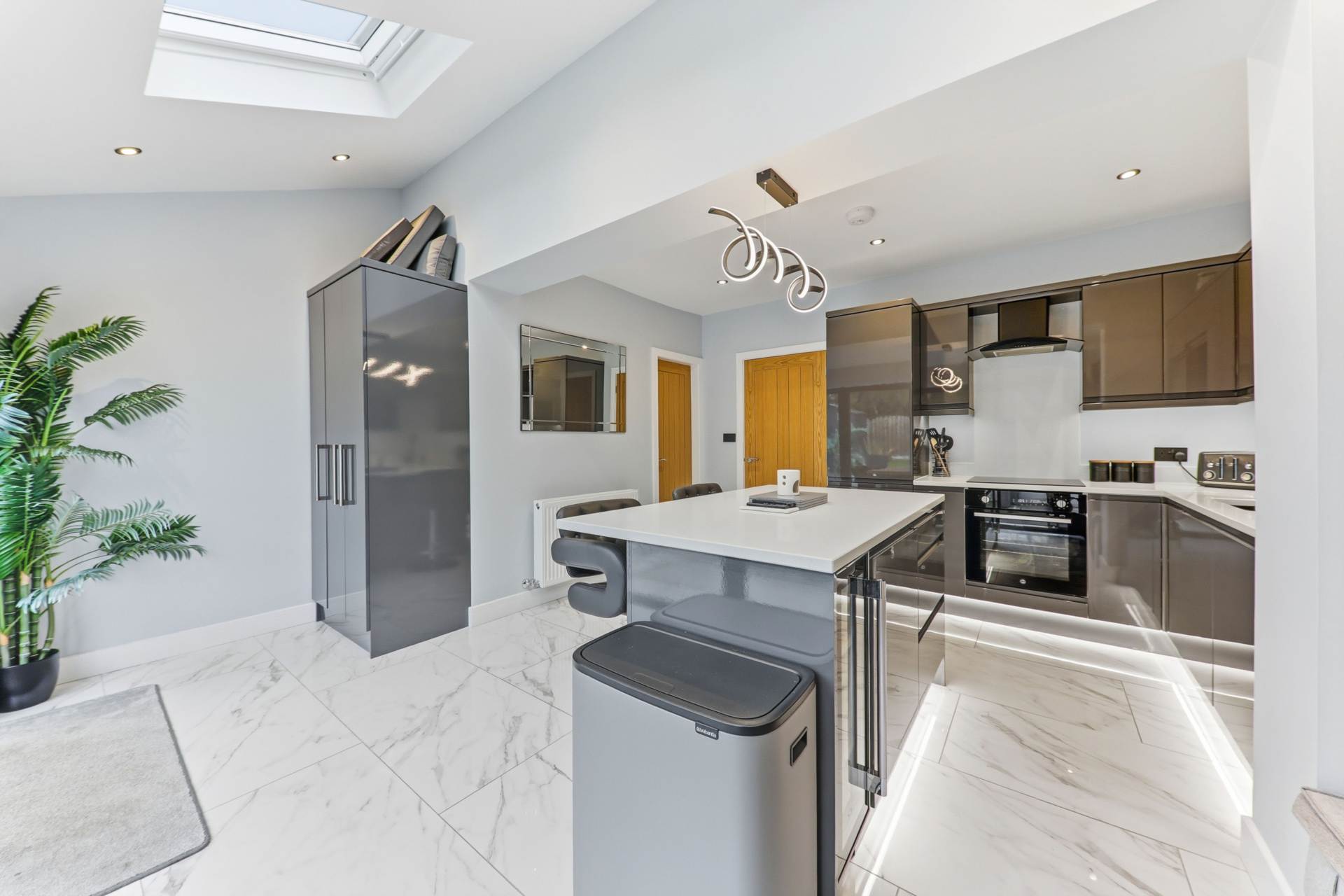 Additional Property Image 2 bedroom Semi Detached for sale in Leeds 6