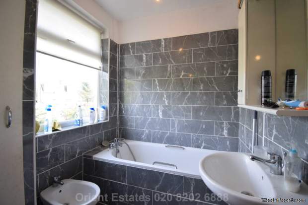 Additional Property Image 4 bedroom Semi Detached for sale in London 10