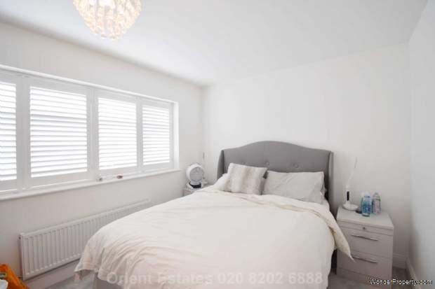 Additional Property Image 5 bedroom Detached for sale in Watford 13