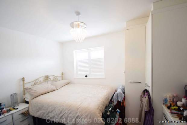 Additional Property Image 5 bedroom Detached for sale in Watford 16