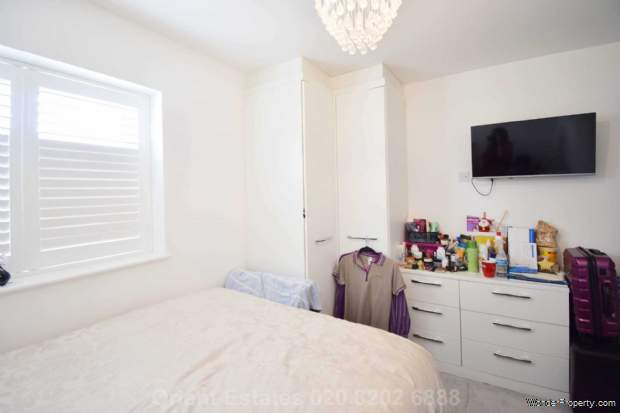 Additional Property Image 5 bedroom Detached for sale in Watford 17