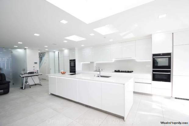Additional Property Image 5 bedroom Semi Detached for sale in London 4