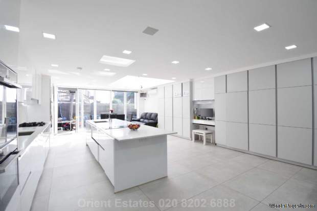 Additional Property Image 5 bedroom Semi Detached for sale in London 5