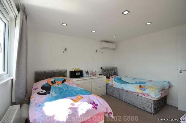 Additional Property Image 5 bedroom Semi Detached for sale in London 9