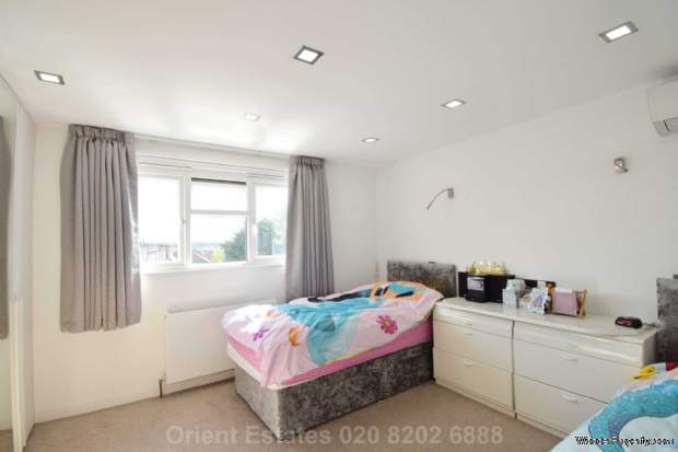 Additional Property Image 5 bedroom Semi Detached for sale in London 10