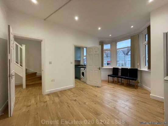 Additional Property Image 3 bedroom Flat for sale in London 2