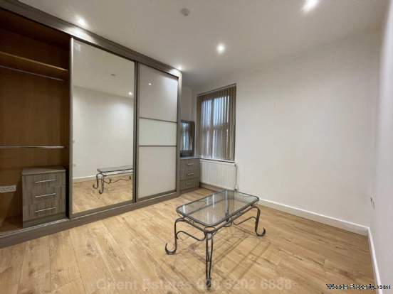 Additional Property Image 3 bedroom Flat for sale in London 5