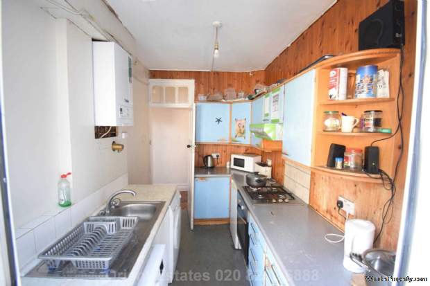Additional Property Image 2 bedroom Flat for sale in London 2