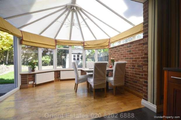 Additional Property Image 4 bedroom Detached for sale in London 5