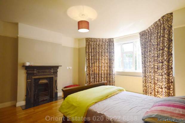 Additional Property Image 4 bedroom Detached for sale in London 7
