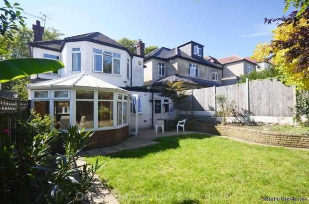 Additional Property Image 4 bedroom Detached for sale in London 9