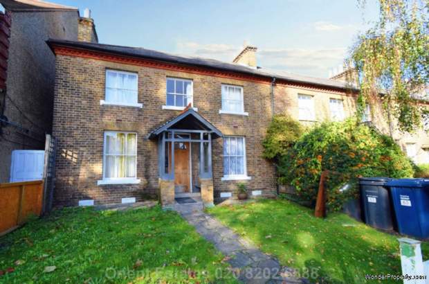 3 bedroom House for sale in London