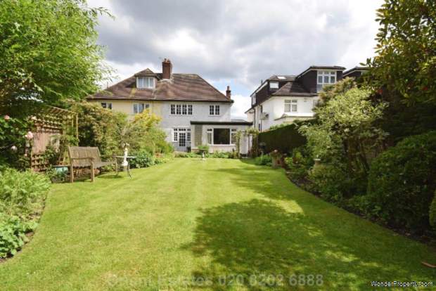Additional Property Image 4 bedroom Semi Detached for sale in London 8