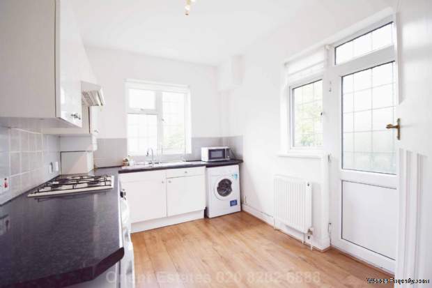 Additional Property Image 3 bedroom Semi Detached for sale in London 4