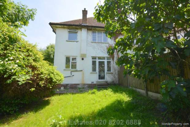Additional Property Image 3 bedroom Semi Detached for sale in London 8