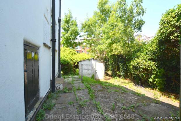 Additional Property Image 3 bedroom Semi Detached for sale in London 10