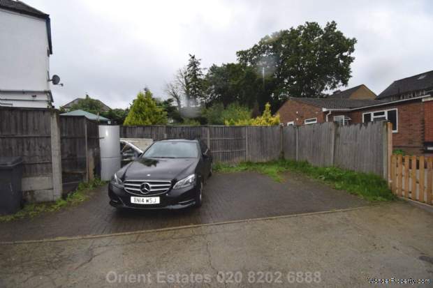 Additional Property Image 1 bedroom Flat for sale in London 6