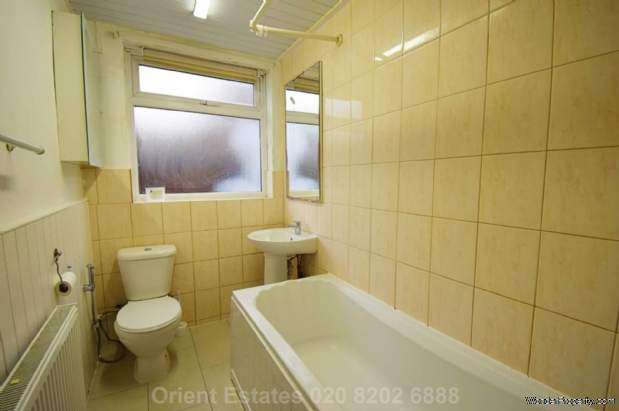 Additional Property Image 2 bedroom Apartment for sale in London 6