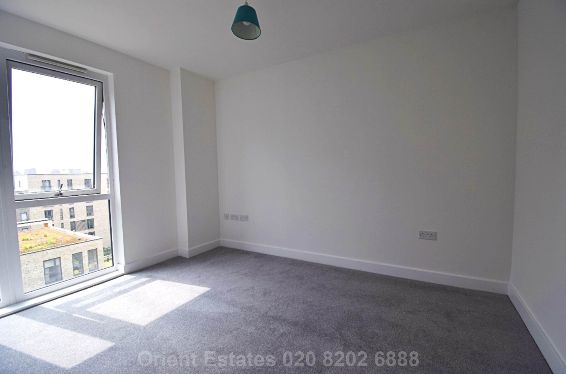 Additional Property Image 3 bedroom Flat for sale in London 4