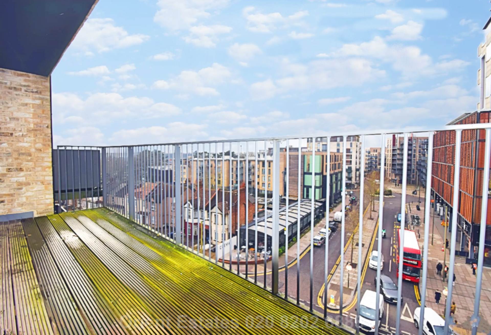 Additional Property Image 3 bedroom Flat for sale in London 8