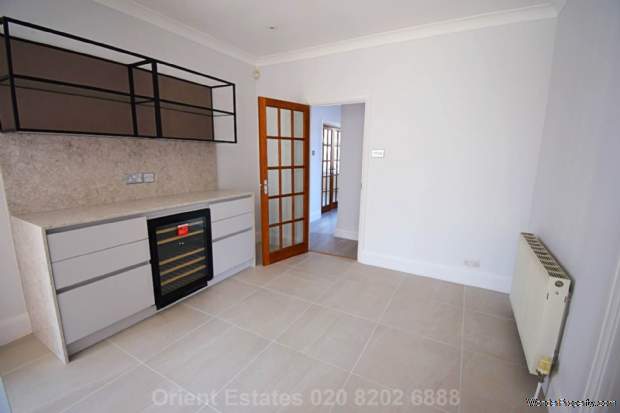 Additional Property Image 4 bedroom Detached for sale in London 4