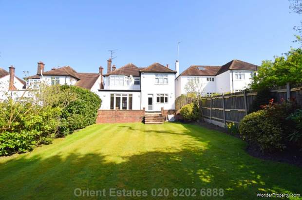 Additional Property Image 4 bedroom Detached for sale in London 9