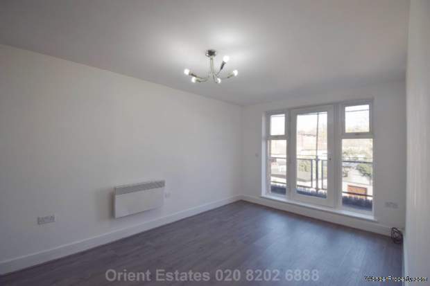 Additional Property Image 2 bedroom Flat for sale in London 4