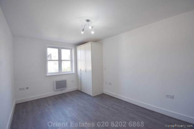 Additional Property Image 2 bedroom Flat for sale in London 5