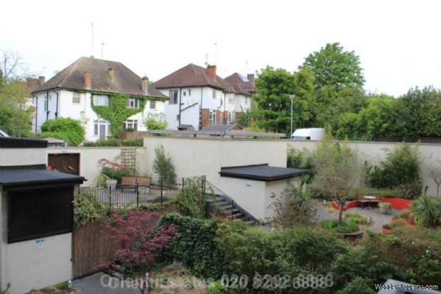 Additional Property Image 2 bedroom Flat for sale in London 8