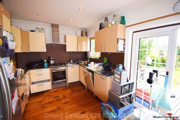 Additional Property Image 4 bedroom Detached for sale in London 3