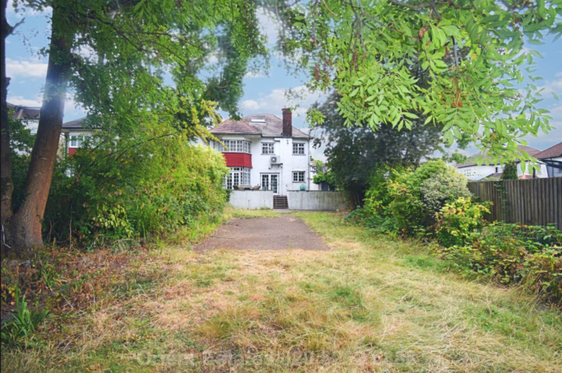 Additional Property Image 4 bedroom Detached for sale in London 9