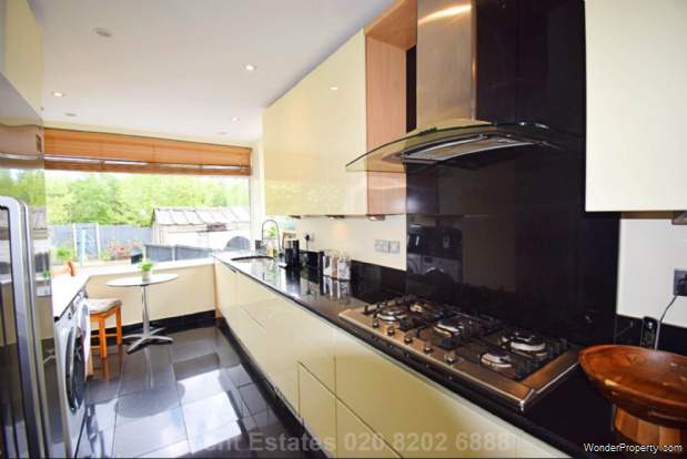 Additional Property Image 6 bedroom Semi Detached for sale in London 4