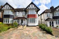 6 bedroom Semi Detached for sale in London