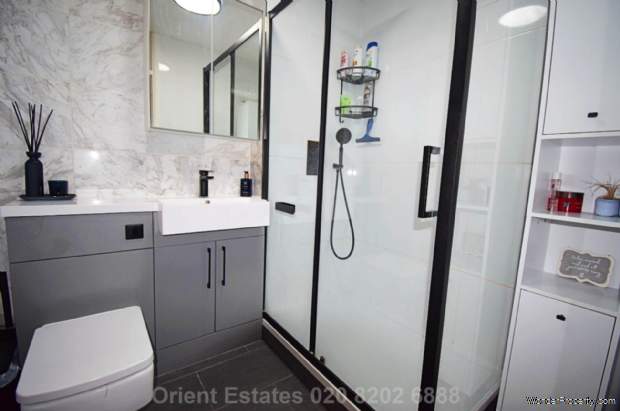 Additional Property Image 2 bedroom Flat for sale in London 5