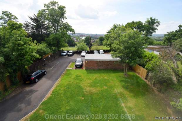 Additional Property Image 2 bedroom Flat for sale in London 7