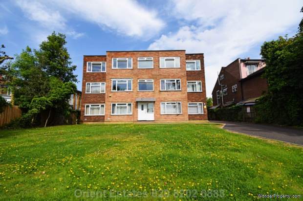 Additional Property Image 2 bedroom Flat for sale in London 8