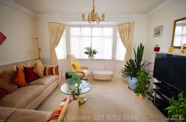 Additional Property Image 4 bedroom Semi Detached for sale in London 2