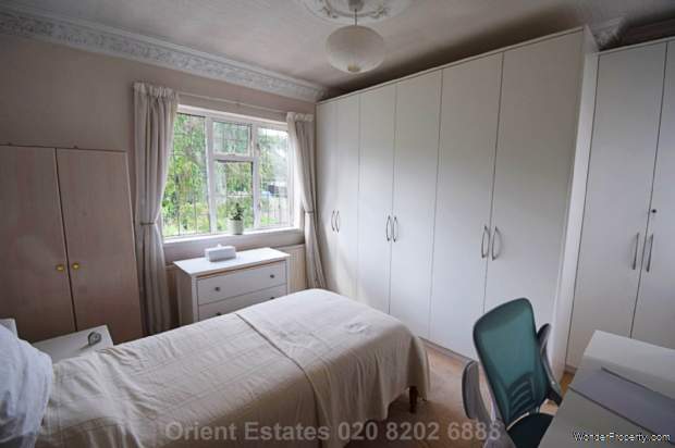 Additional Property Image 4 bedroom Semi Detached for sale in London 6