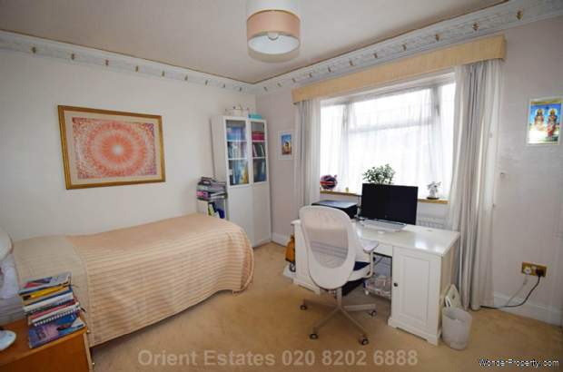 Additional Property Image 4 bedroom Semi Detached for sale in London 8