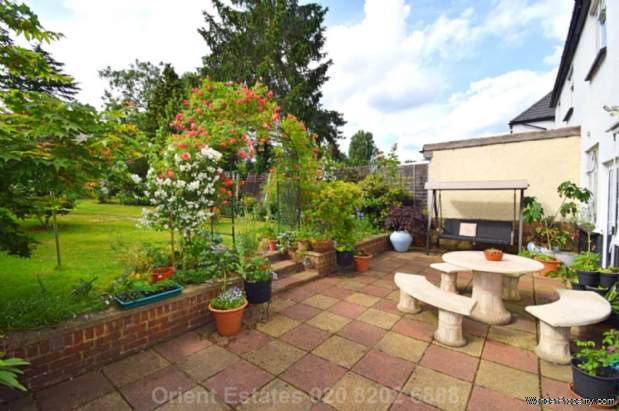 Additional Property Image 4 bedroom Semi Detached for sale in London 9