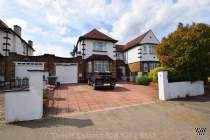 4 bedroom Semi Detached for sale in London