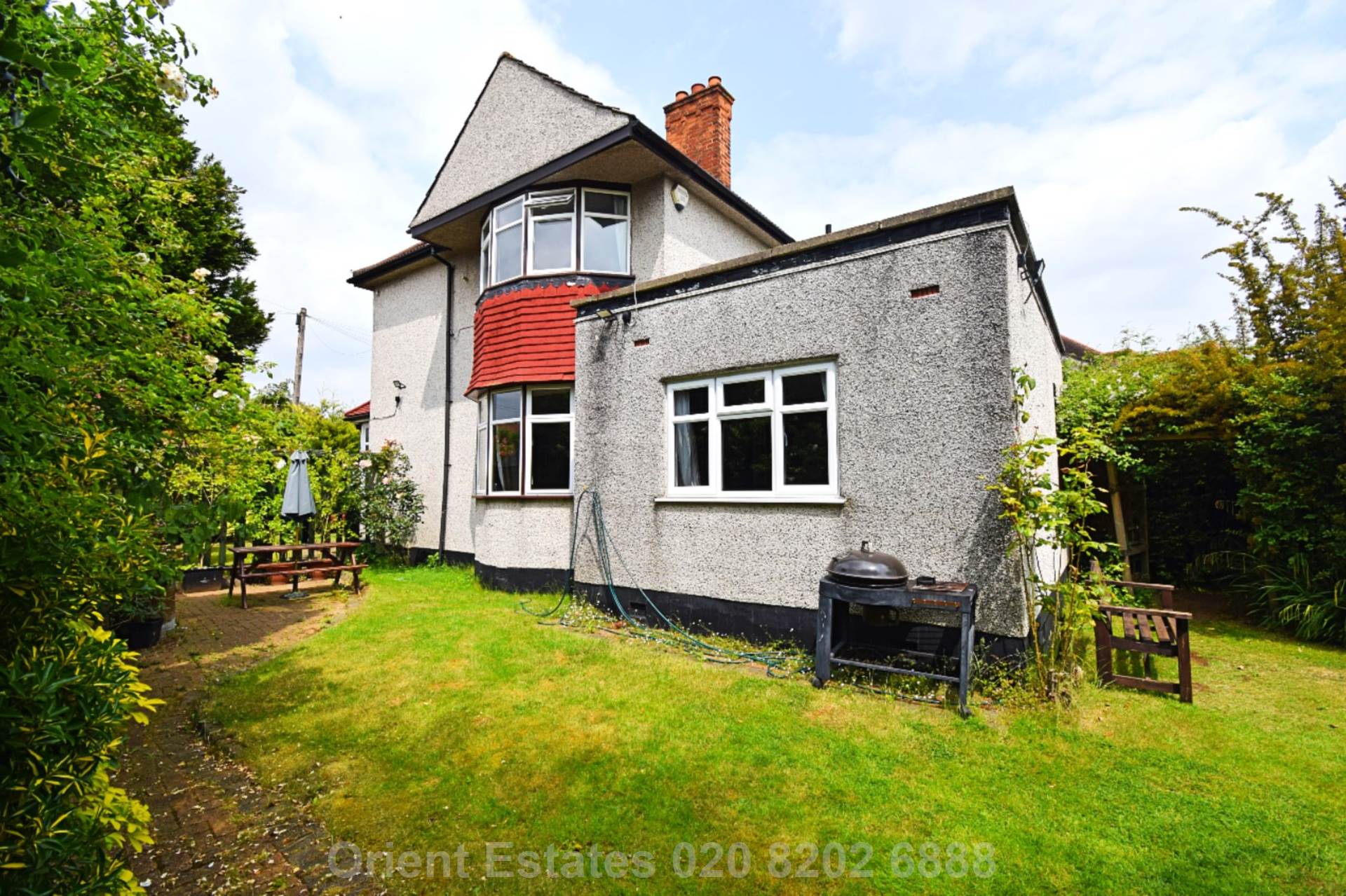 Additional Property Image 5 bedroom Detached for sale in London 9