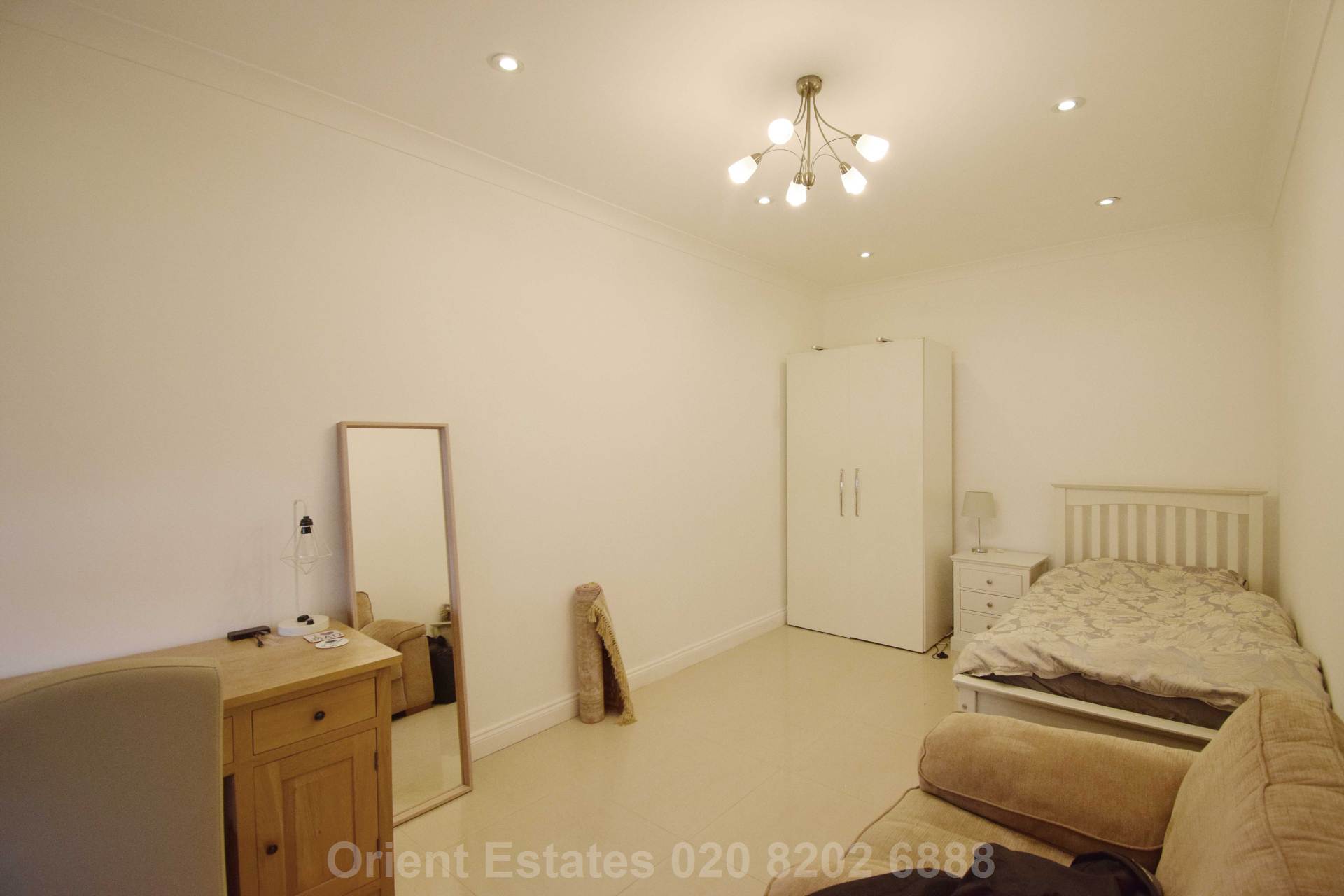 Additional Property Image 5 bedroom Detached to rent in London 13