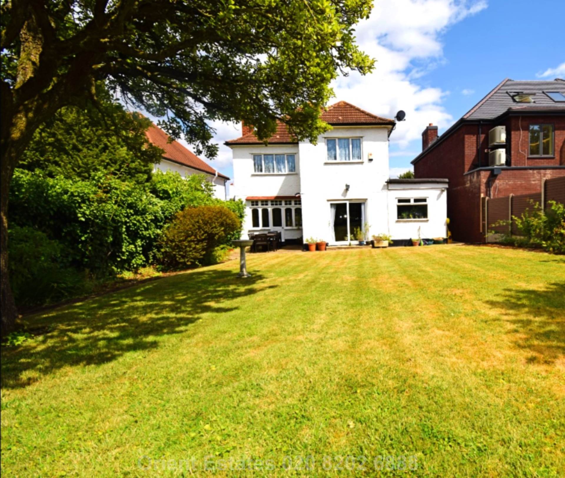 Additional Property Image 4 bedroom Detached for sale in London 11