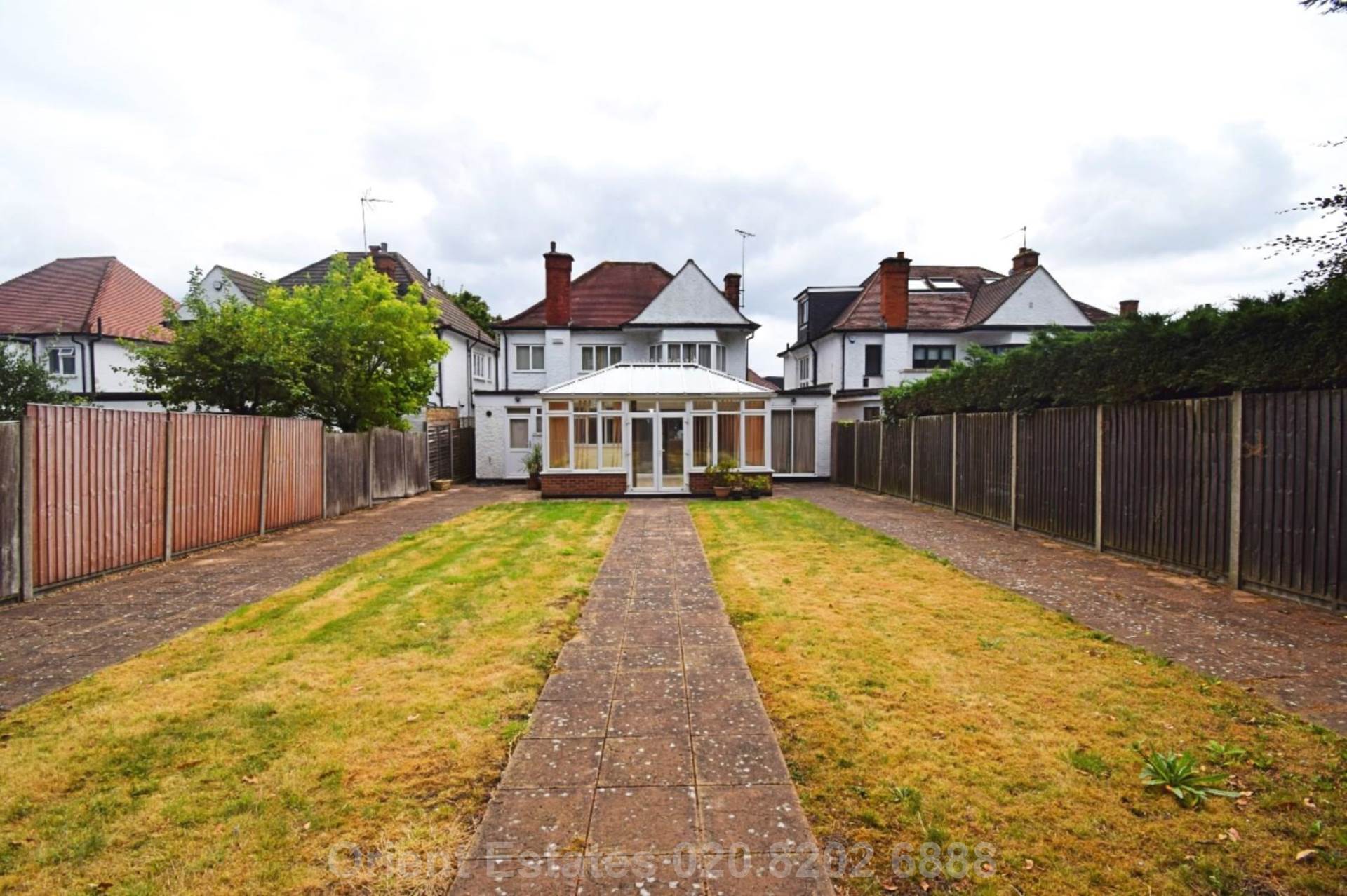 Additional Property Image 6 bedroom Detached for sale in London 11