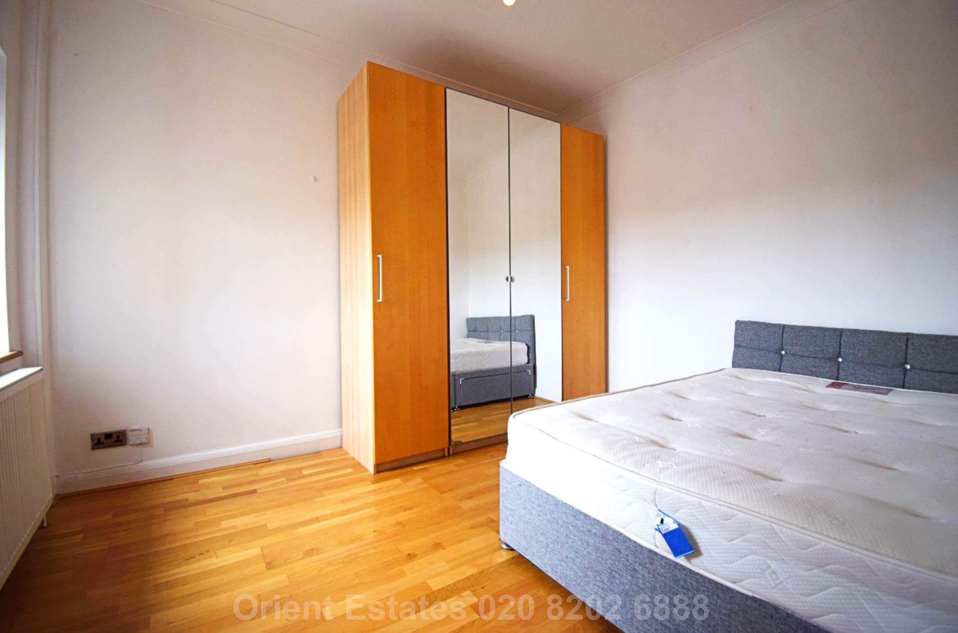 Additional Property Image 4 bedroom Apartment for sale in London 7