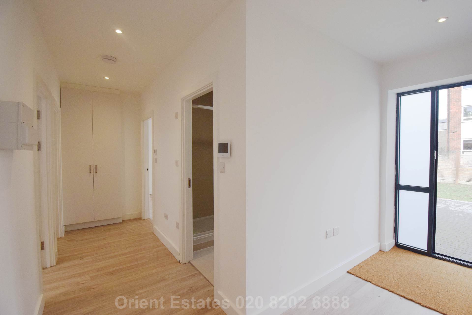Additional Property Image 4 bedroom Bungalow to rent in London 2