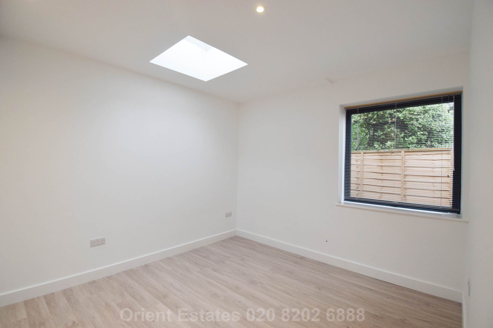 Additional Property Image 4 bedroom Bungalow to rent in London 4