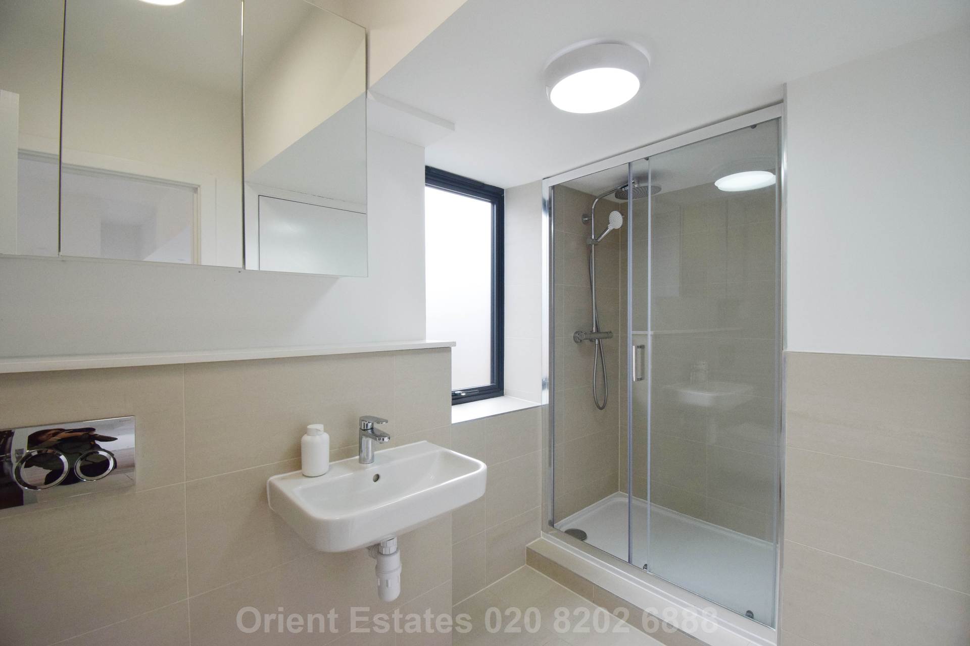 Additional Property Image 4 bedroom Bungalow to rent in London 12