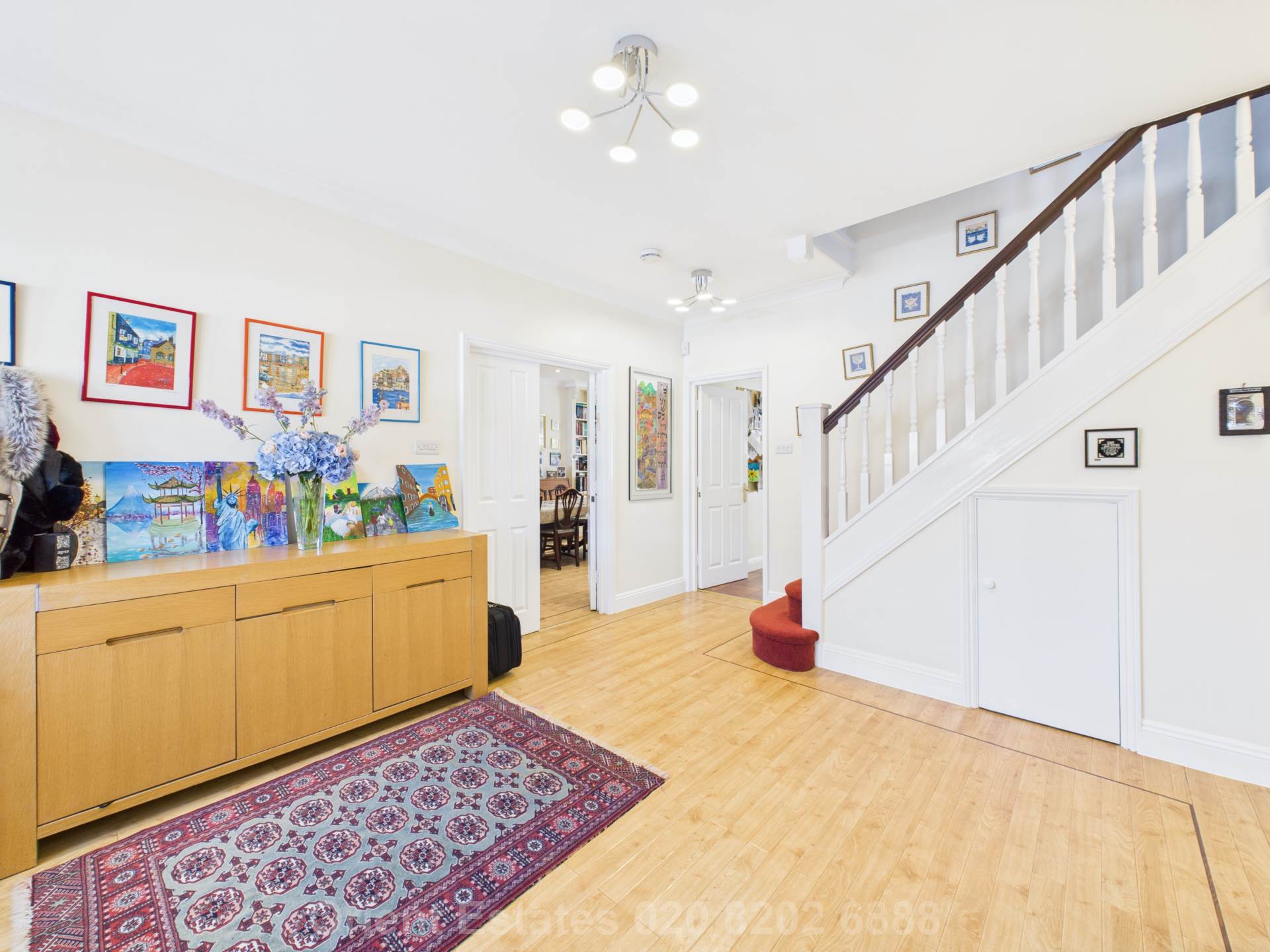 Additional Property Image 6 bedroom Detached for sale in London 2